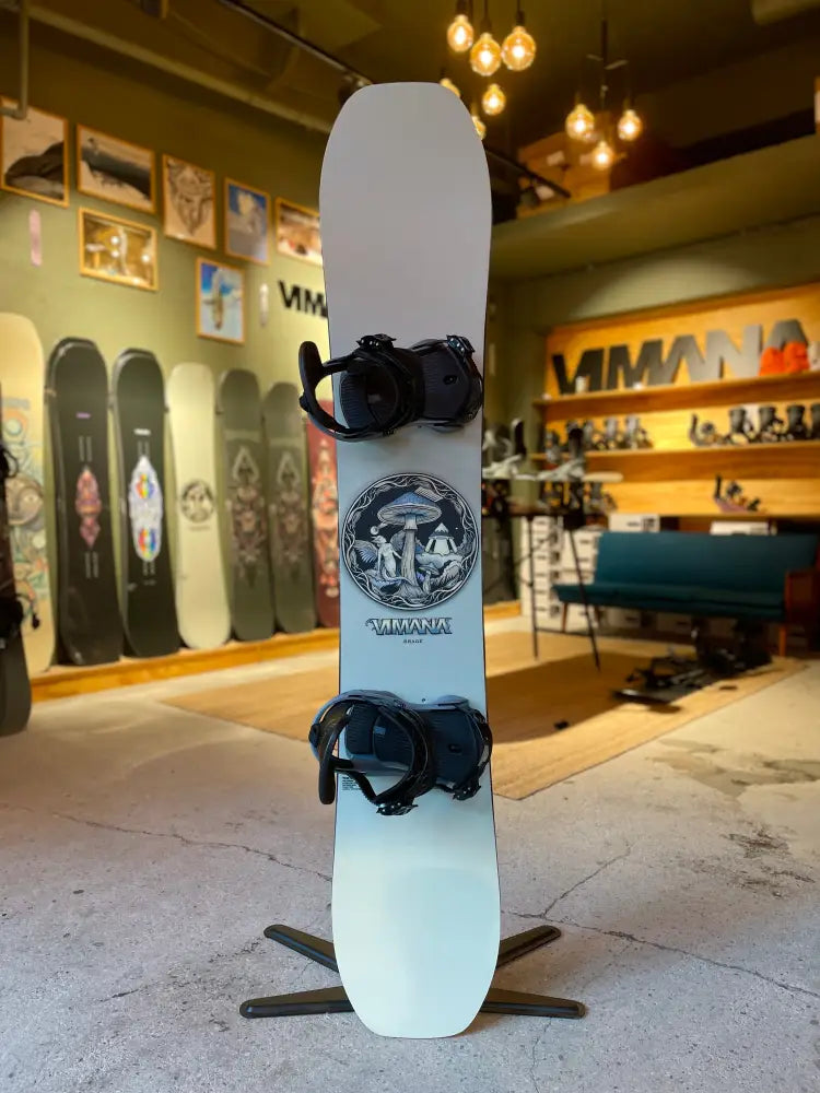 The B-Rage 2025 Pakketilbud Snowboard